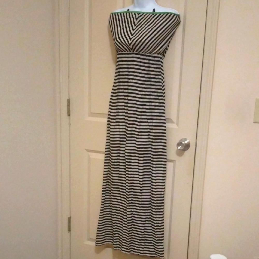 Black and White Striped Off Shoulder Maxi Dress